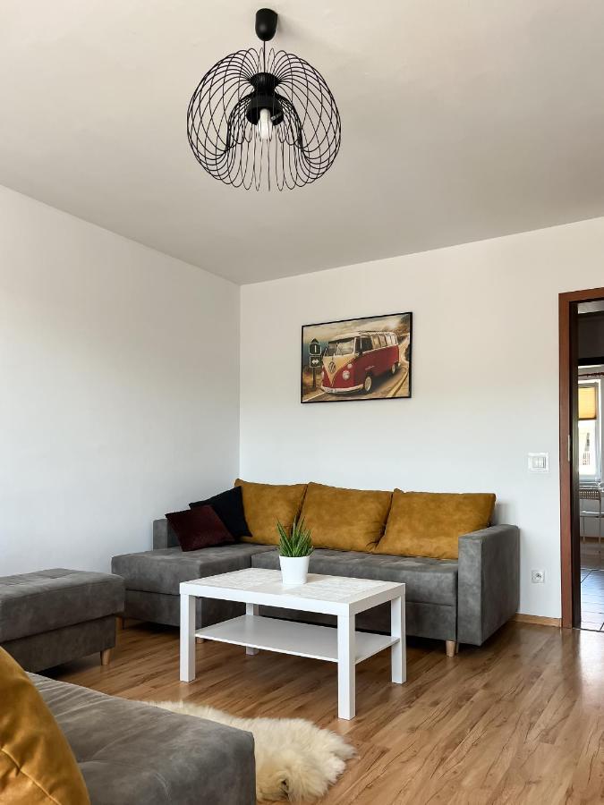 Uroczy Apartament Pod Skarpa Wadowice Exteriér fotografie